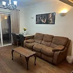 Amazing Wood Street Ground Floor Flat A