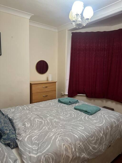 Amazing Wood Street Ground Floor Flat A Appartamento Londra