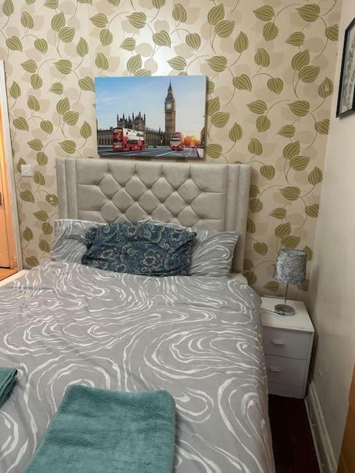 Amazing Wood Street Ground Floor Flat A Appartamento Londra